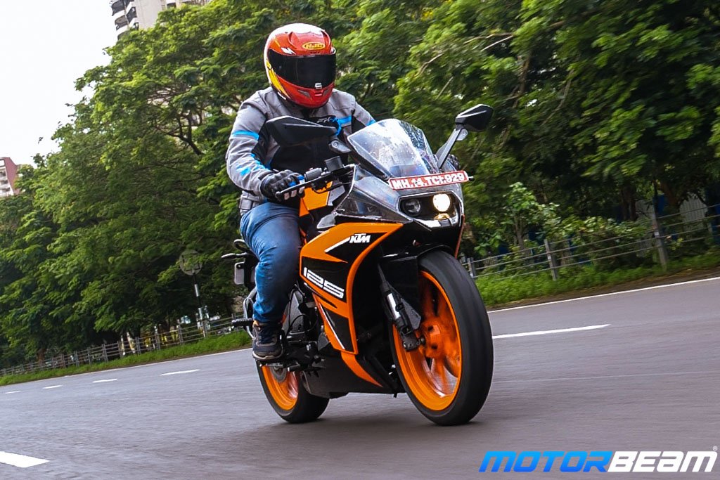 KTM RC 125 Video Review