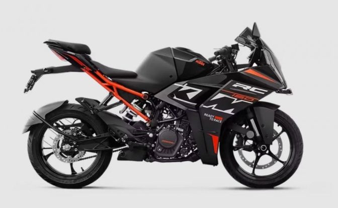 KTM RC 160 Leak