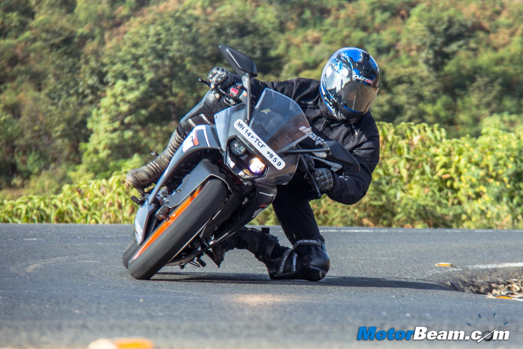 KTM RC 200 Review