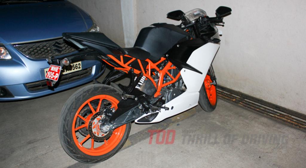 KTM RC 390 Spied Exhaust