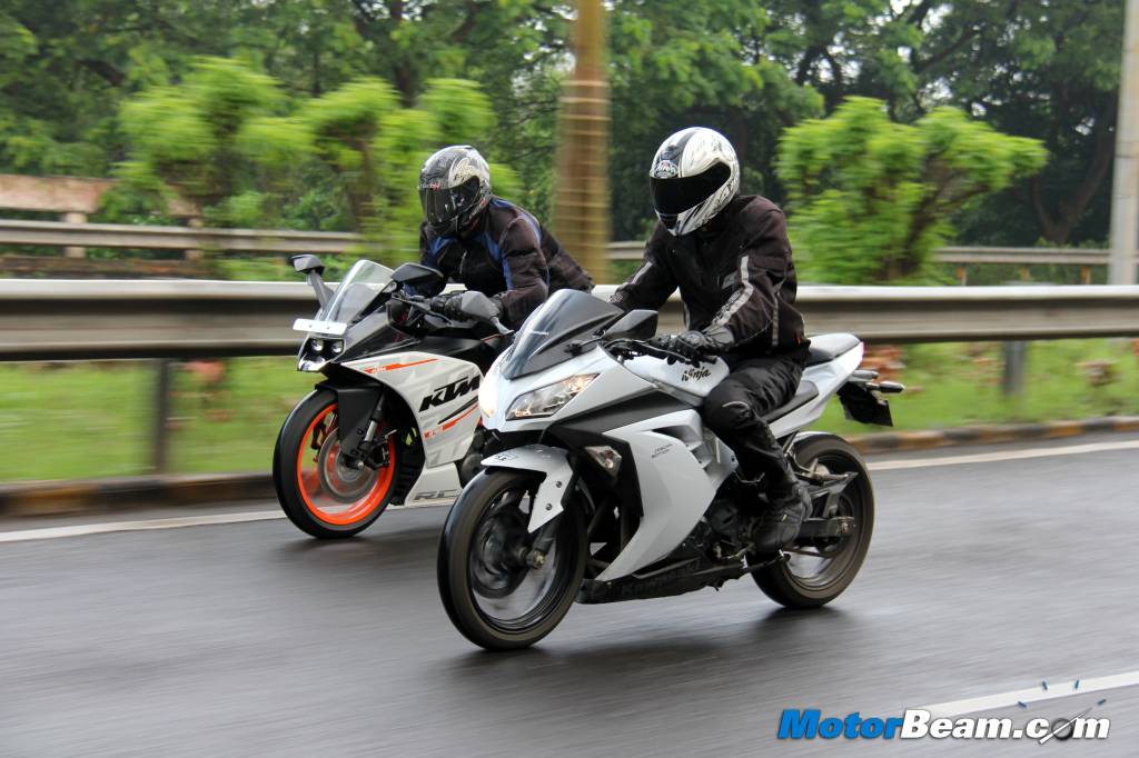 KTM RC 390 vs Kawasaki Ninja 300 Road Test