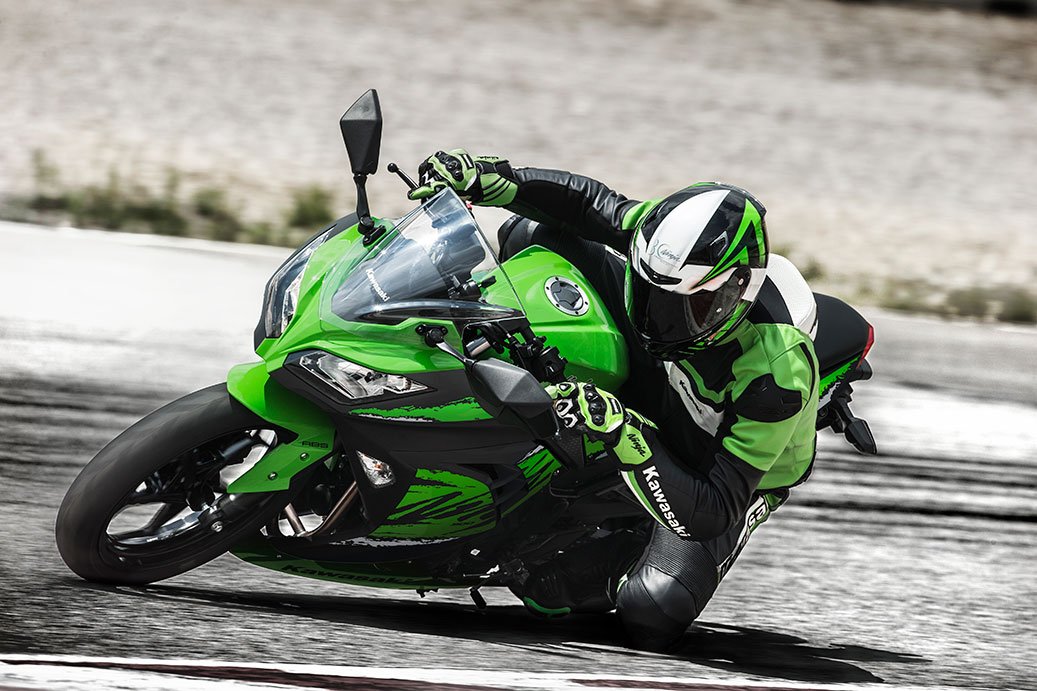 Kawasaki Ninja 300 images