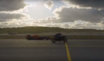 Kawasaki Ninja H2R Drag Race