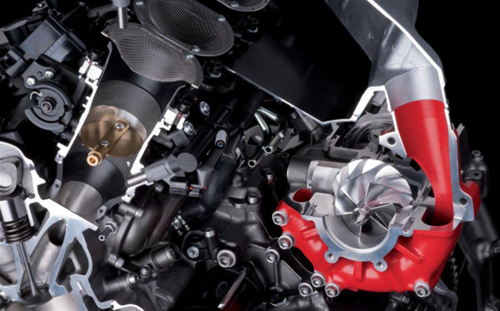 Kawasaki Ninja H2R Engine