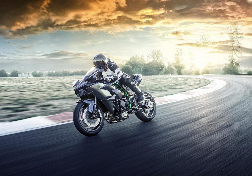 Kawasaki Ninja H2R India Delivery