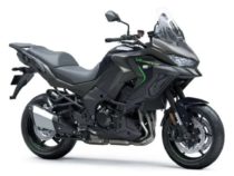 Kawasaki Versys 1100 front