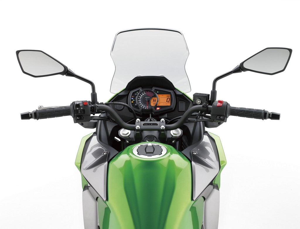 Kawasaki Versys-X 300 Instrument Console