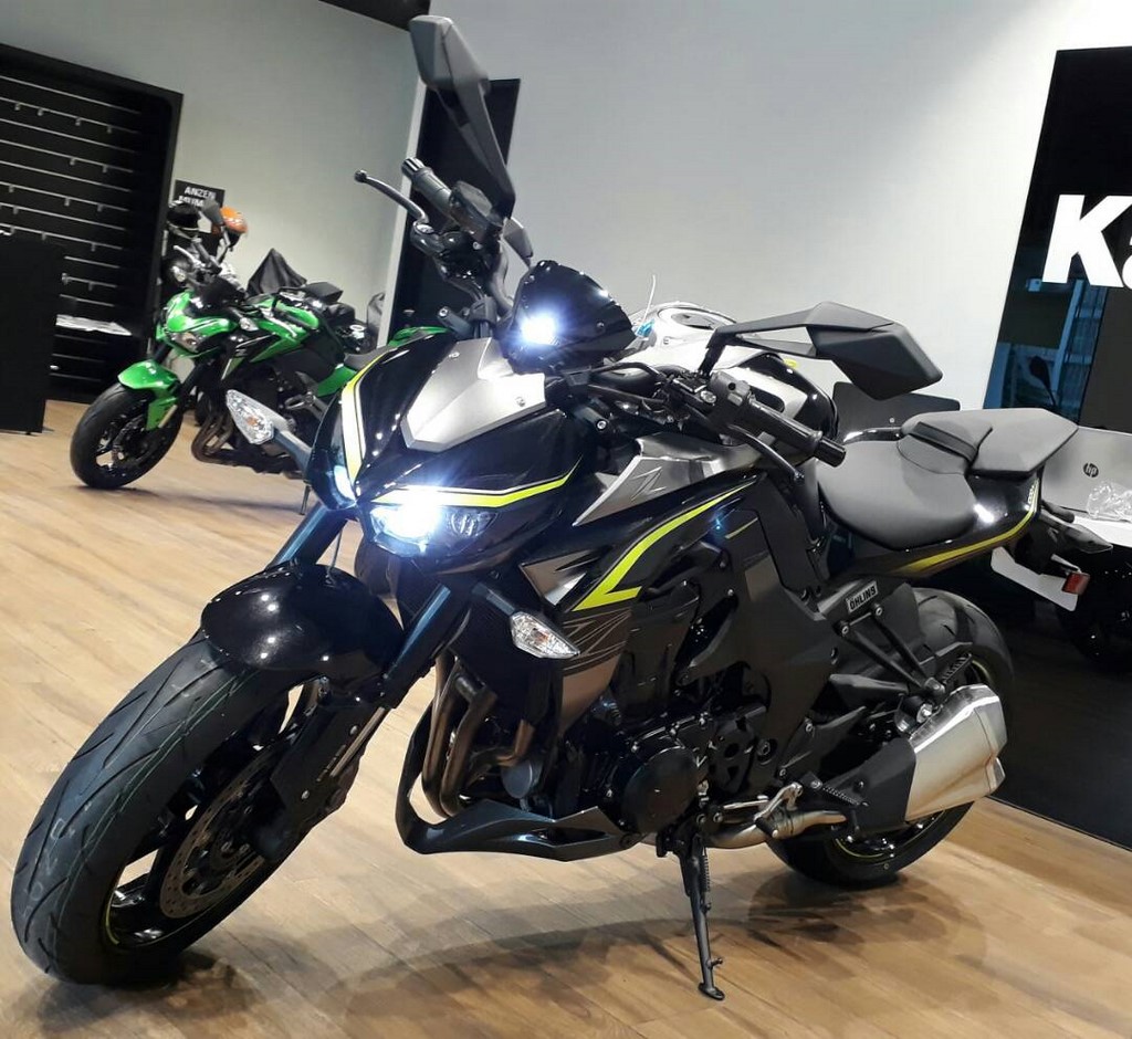 Kawasaki Z1000R