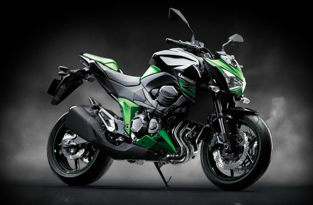 Introduces New Green & Black Paint Scheme Z800