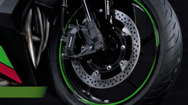 Kawasaki ZX-25R Brakes