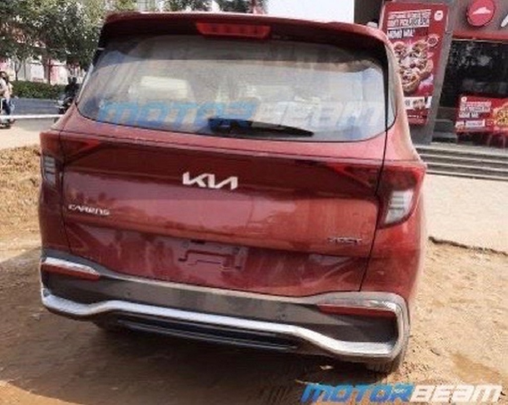 Kia Carens Spotted Rear