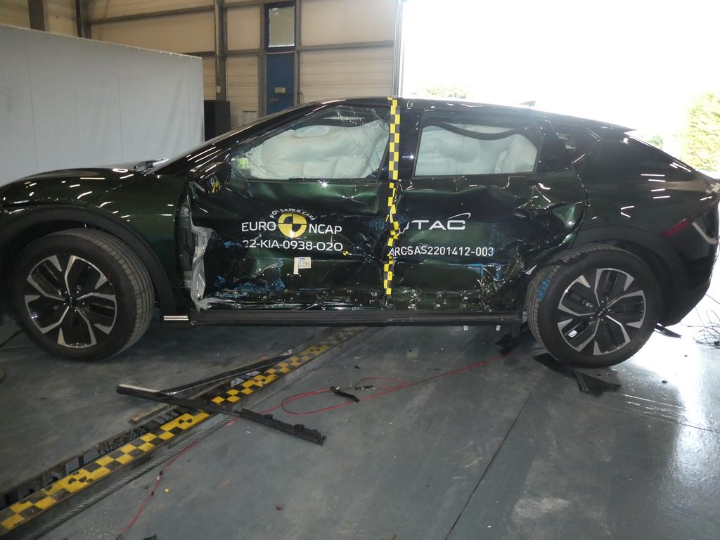 Kia EV6 NCAP Side