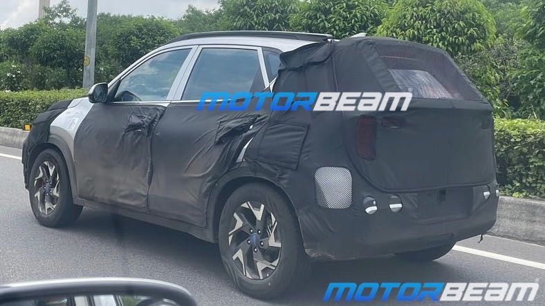 Kia Sonet Facelift Spy Shot