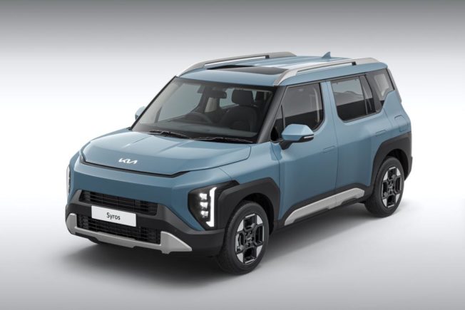Kia Syros HTK EX