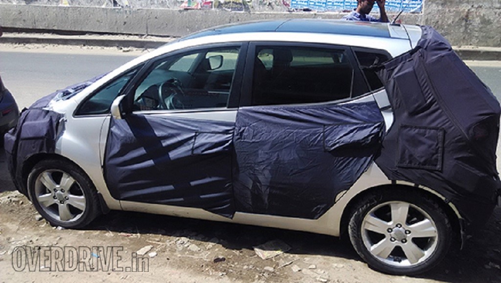 Kia Venga India Testing