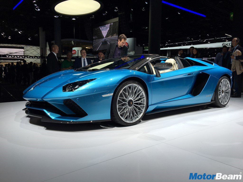 Lamborghini Aventador S Roadster Performance