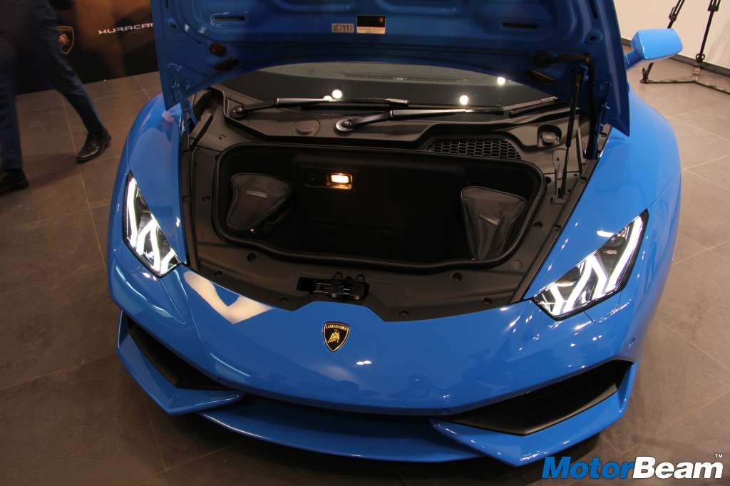 Lamborghini Huracan Spyder Luggage Space