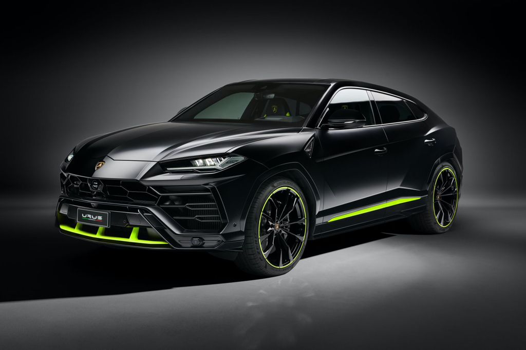 Lamborghini Urus Graphite Capsule