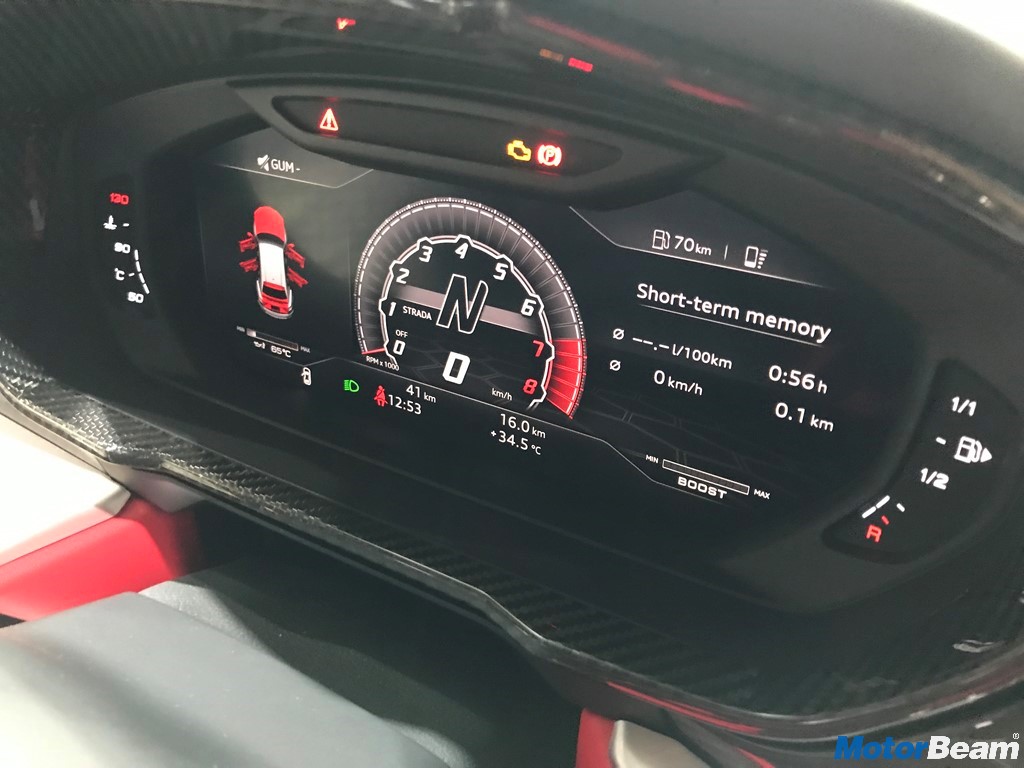 Lamborghini Urus Instrument Display