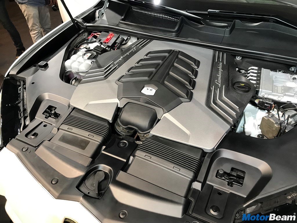 Lamborghini Urus Powertrain