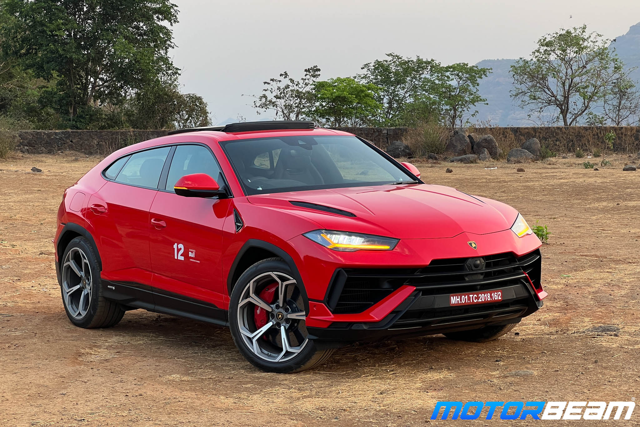 Lamborghini-Urus-S-1