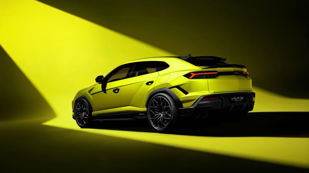 Lamborghini Urus SE Performante Rear