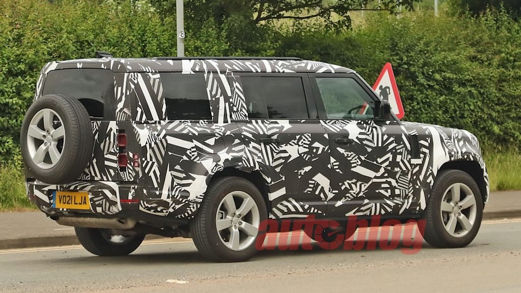 Land Rover Defender 130 Spied Rear