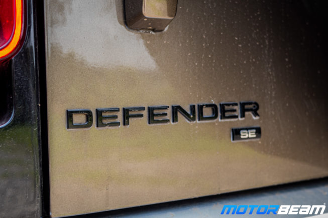 Land-Rover-Defender-23