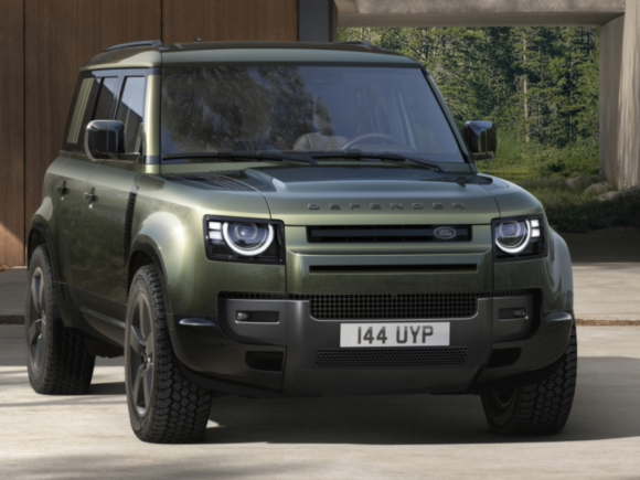 Land Rover Defender Front