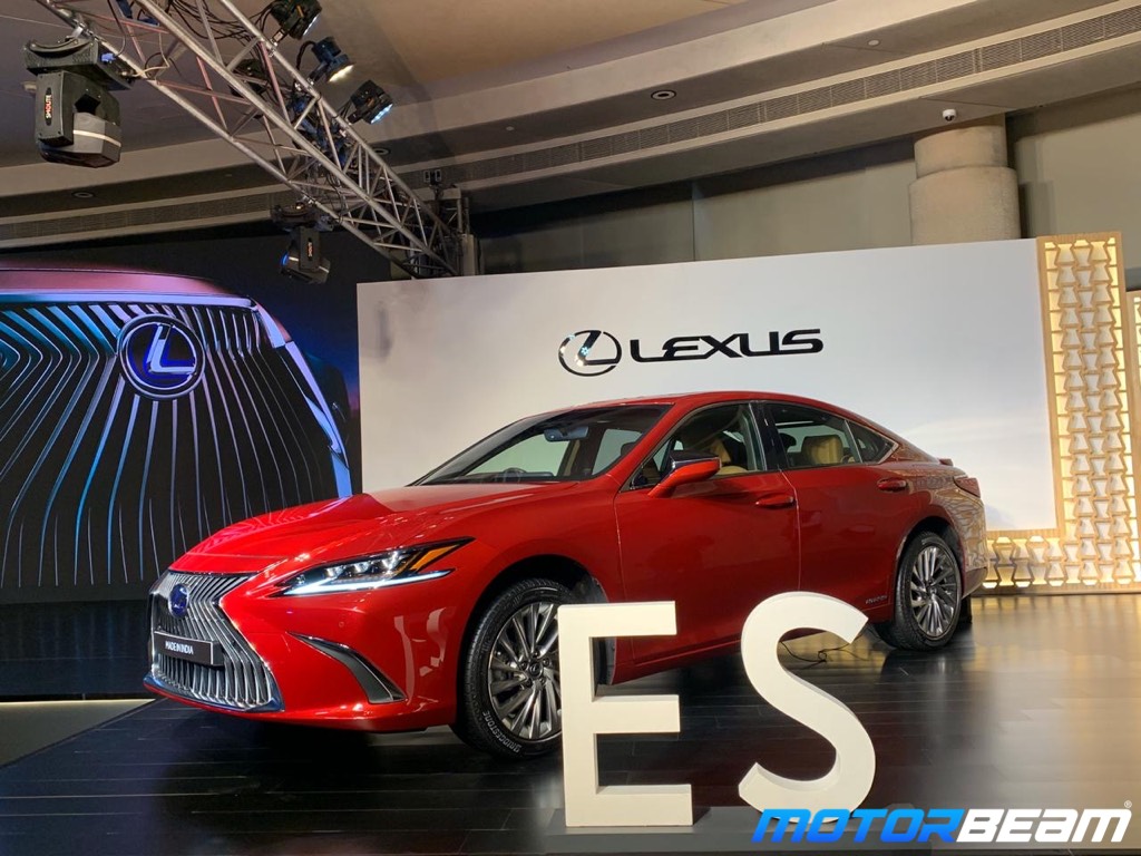 Lexus ES300h Price