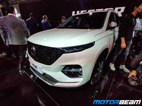 MG Hector Plus 6