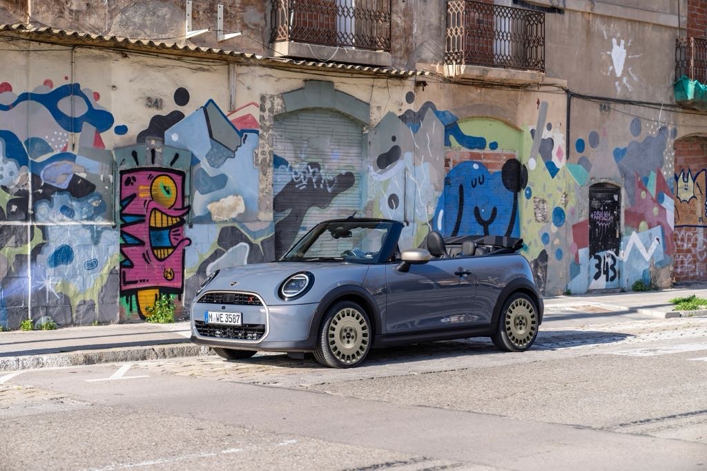 MINI Cooper Convertible Stardust Edition Price