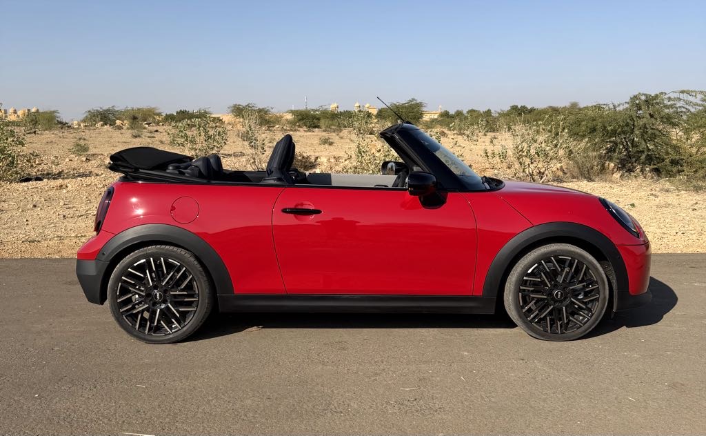 MINI Cooper S Convertible Side
