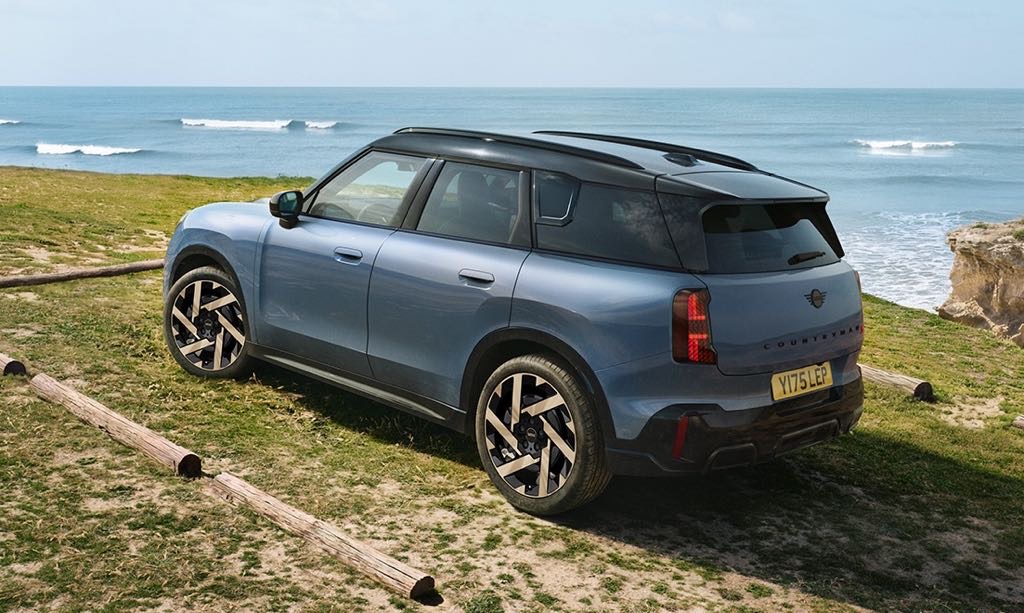 MINI Countryman C Rear