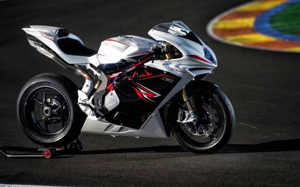 Dsk Benelli India Chief Buys India S First Mv Agusta F4 Rr Motorbeam