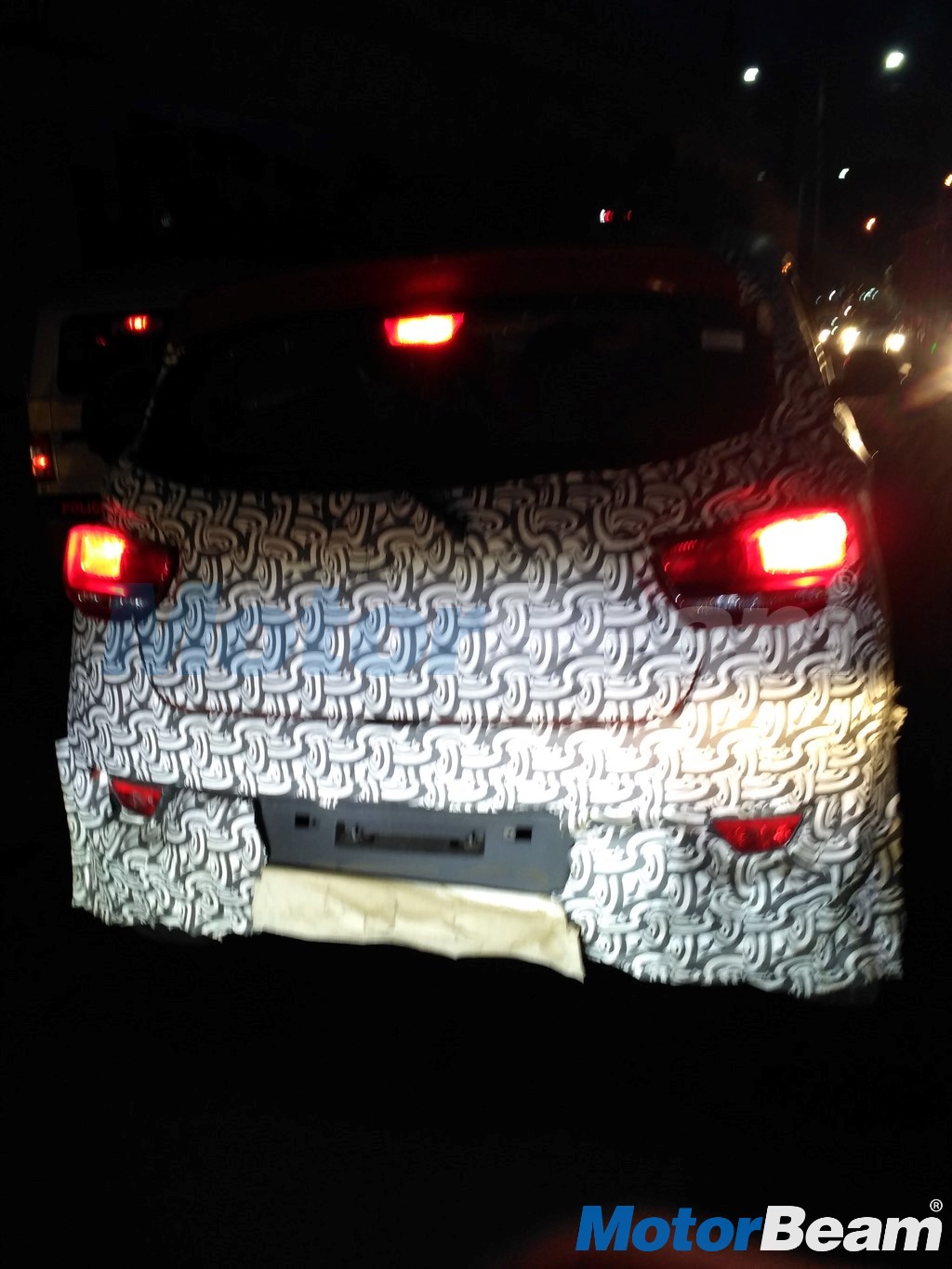Mahindra KUV100 Facelift Rear Spied