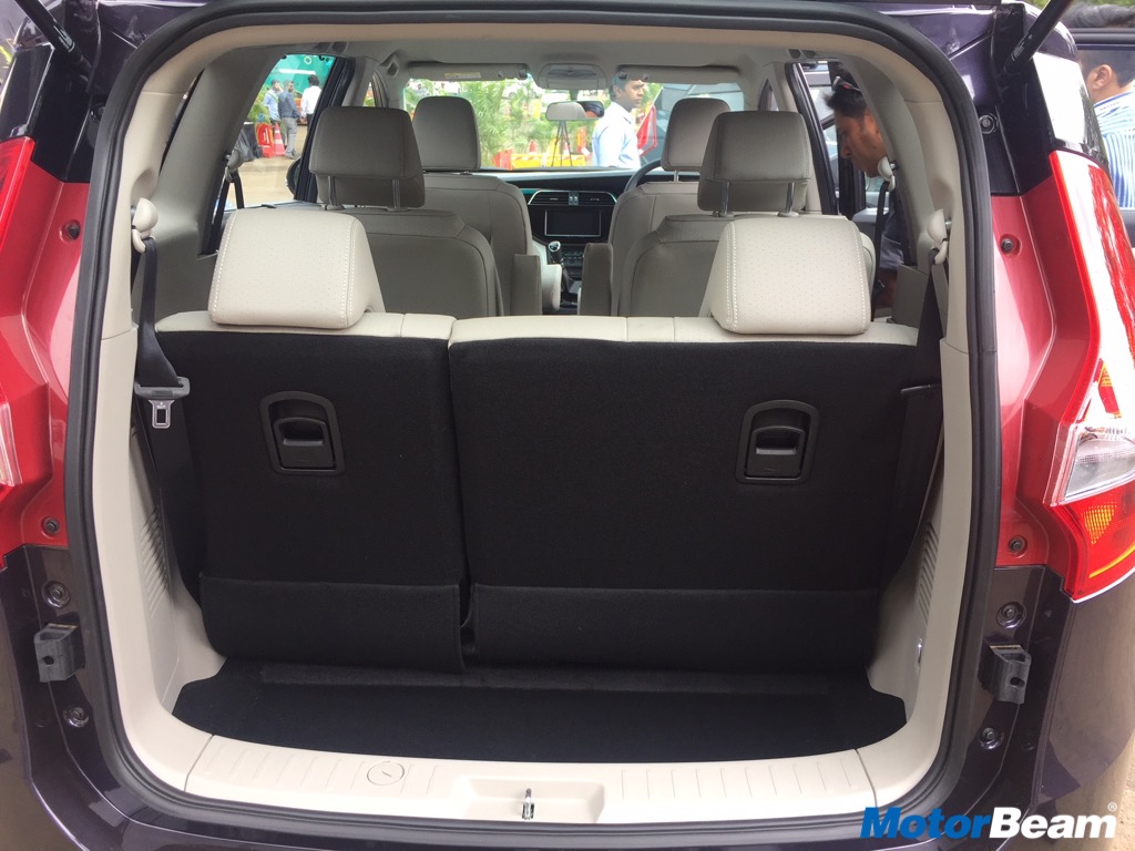 Mahindra Marazzo Boot Space