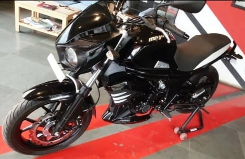 Mahindra Mojo 300 ABS Spotted