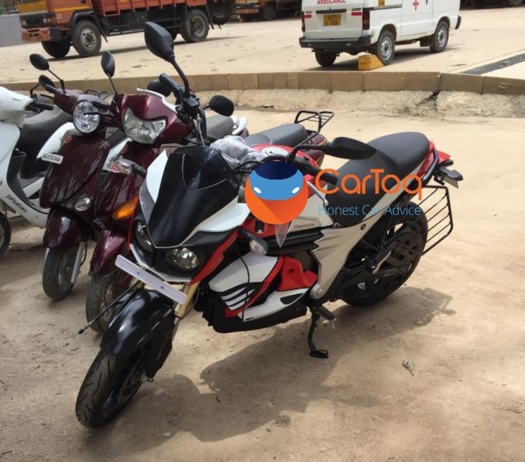 Mahindra Mojo Electric Spotted