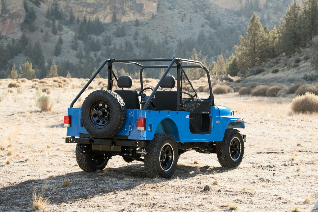 Mahindra ROXOR Rear Quarter