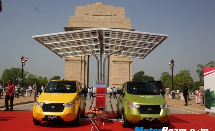 Mahindra Reva E20 India Gate Launch