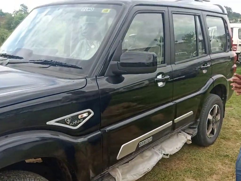 Mahindra Scorpio Classic Side Cladding