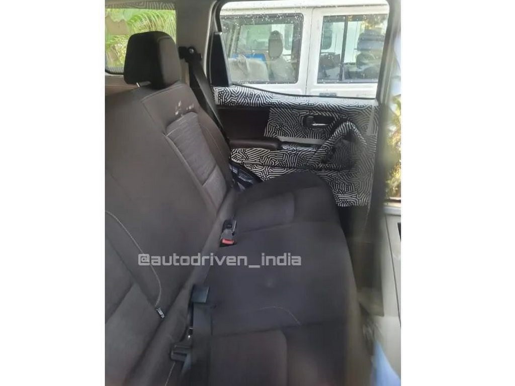 Mahindra Scorpio N Base Variant Middle Row