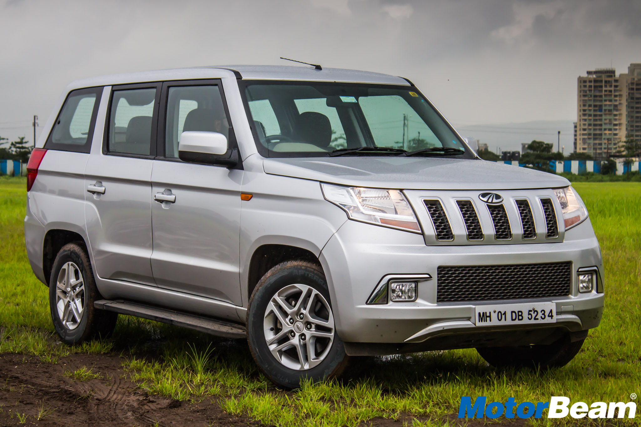 Mahindra TUV300 Plus Review