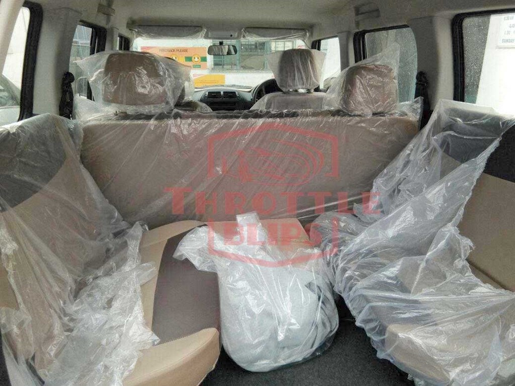 Mahindra TUV300 Plus Space