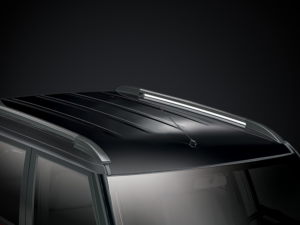 Mahindra TUV300 T10 Features