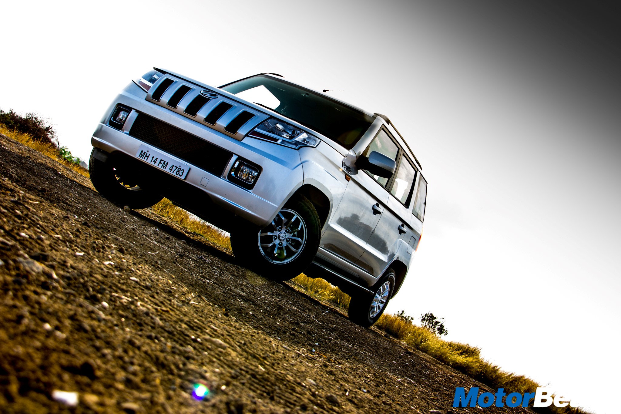 Mahindra TUV300 mHawk100 Review