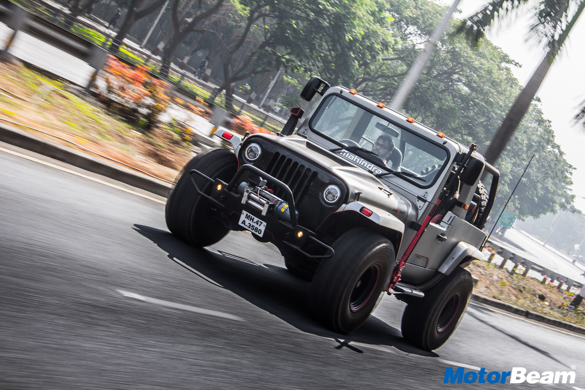 Mahindra Thar Daybreak Video Review