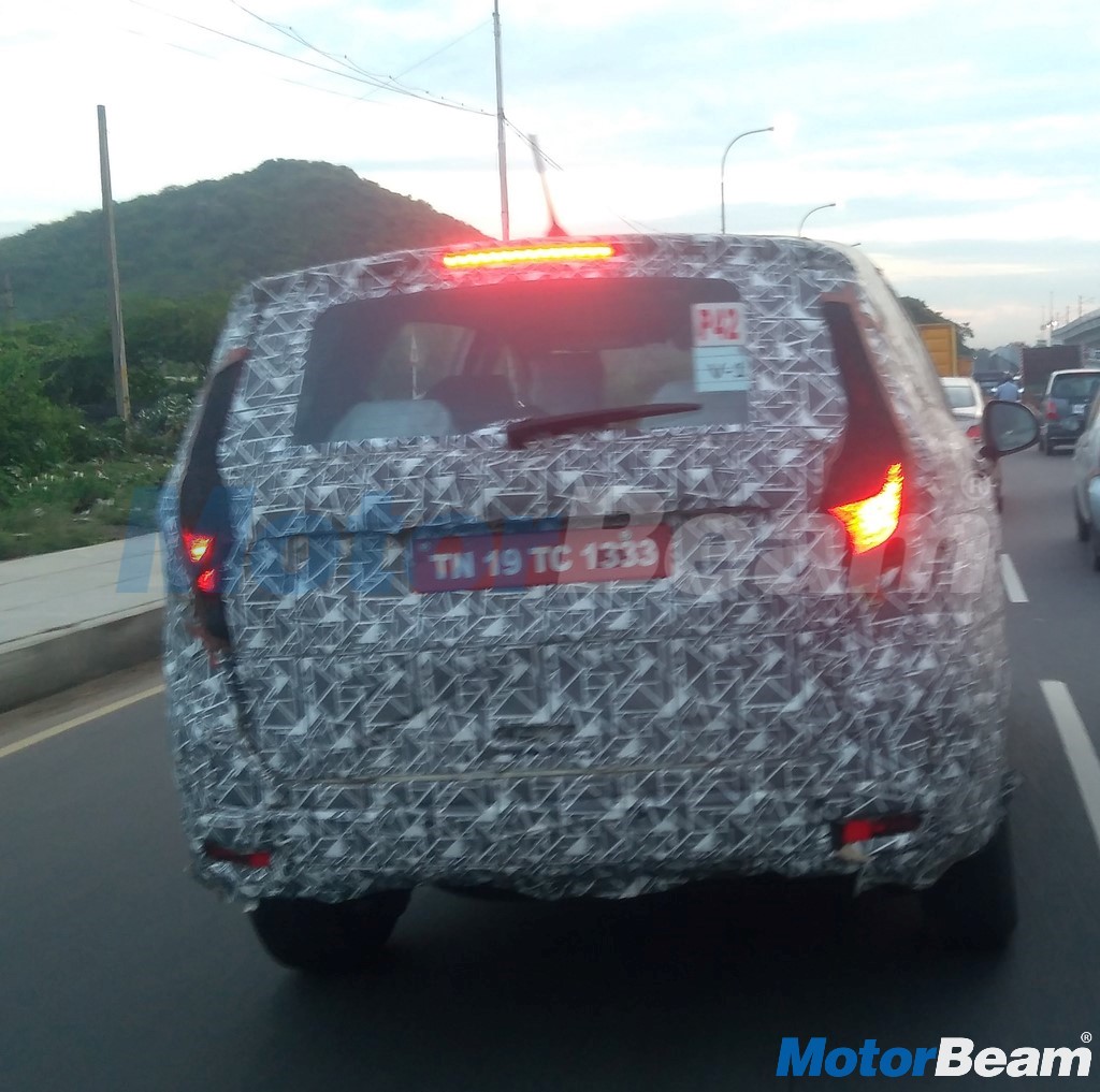 Mahindra U321 Rear Spied
