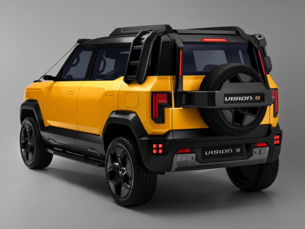 Mahindra Vision S Concept rear